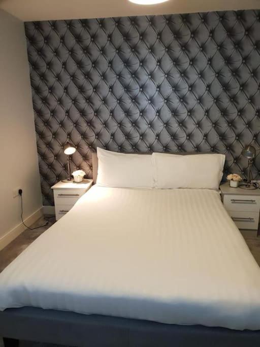 Luxury 9Ine Beautiful Bull Ring Apartment Free Parking Birmingham Exterior foto