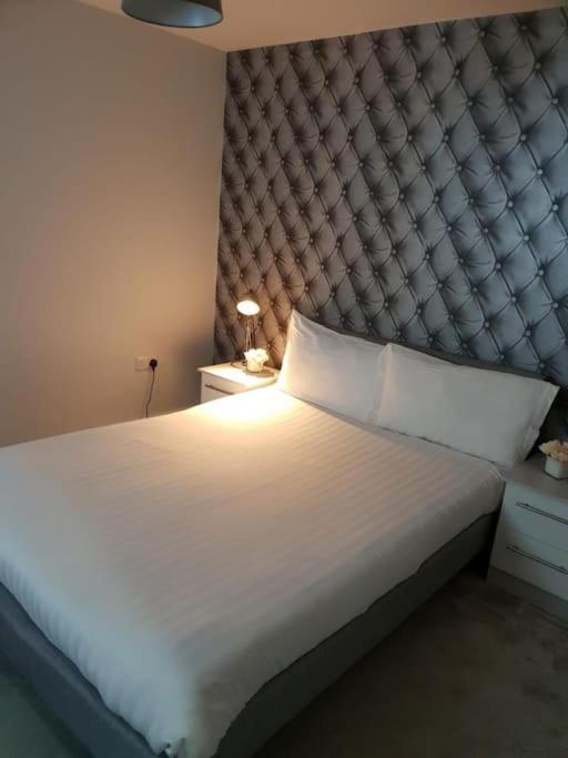 Luxury 9Ine Beautiful Bull Ring Apartment Free Parking Birmingham Exterior foto